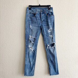 AE Tomgirl jeans Size 00